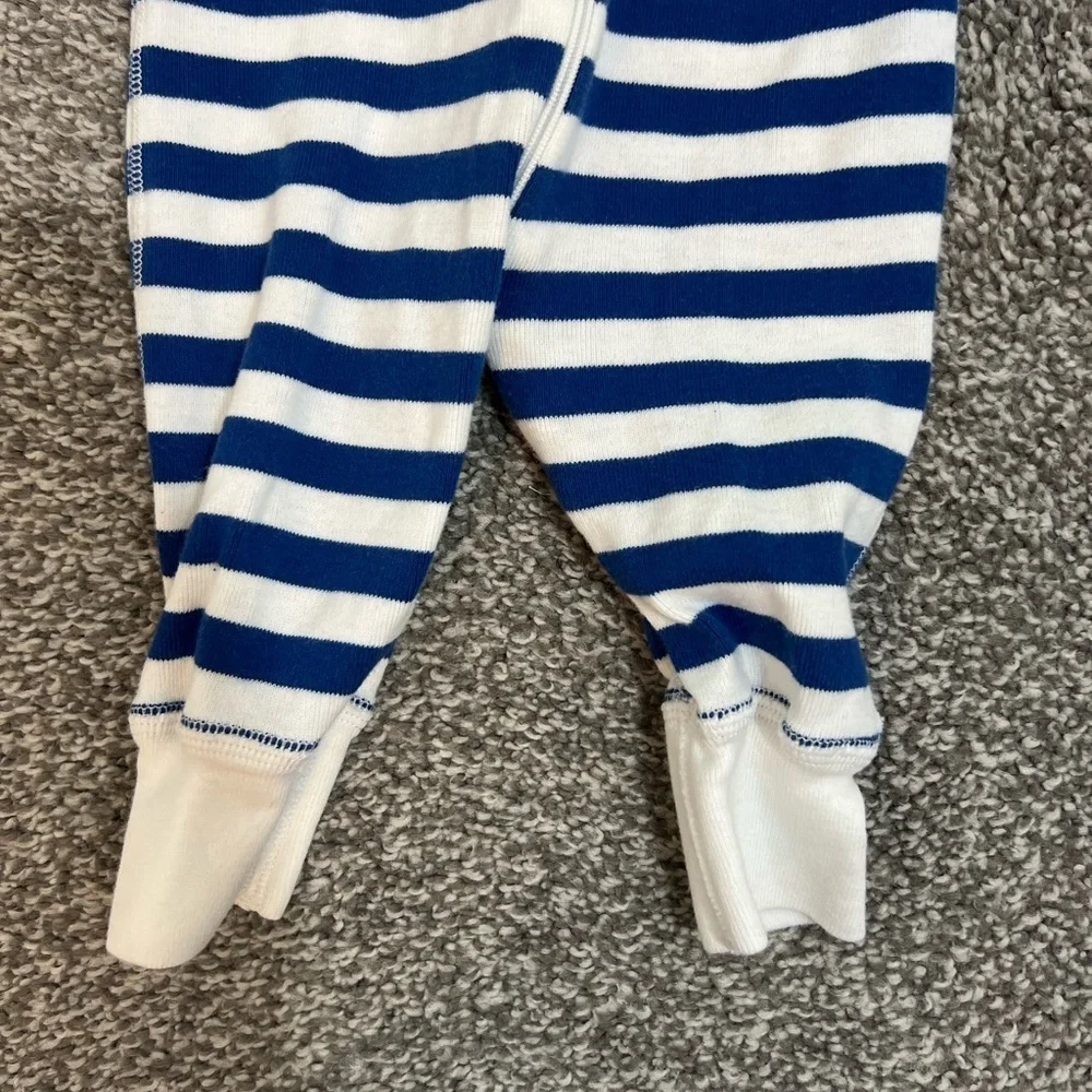 Hanna Andersson Blue and White Striped Kids One Piece pajamas 6-9 months